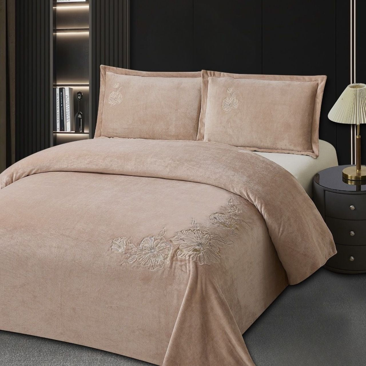 Premium Embroidery Velvet-Touch Bedsheet Set