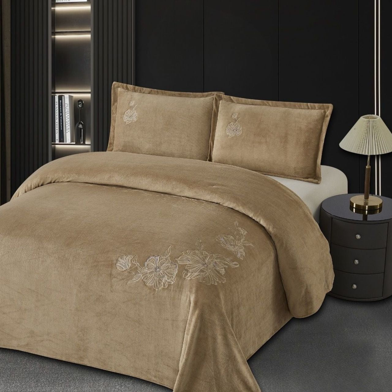 Premium Embroidery Velvet-Touch Bedsheet Set