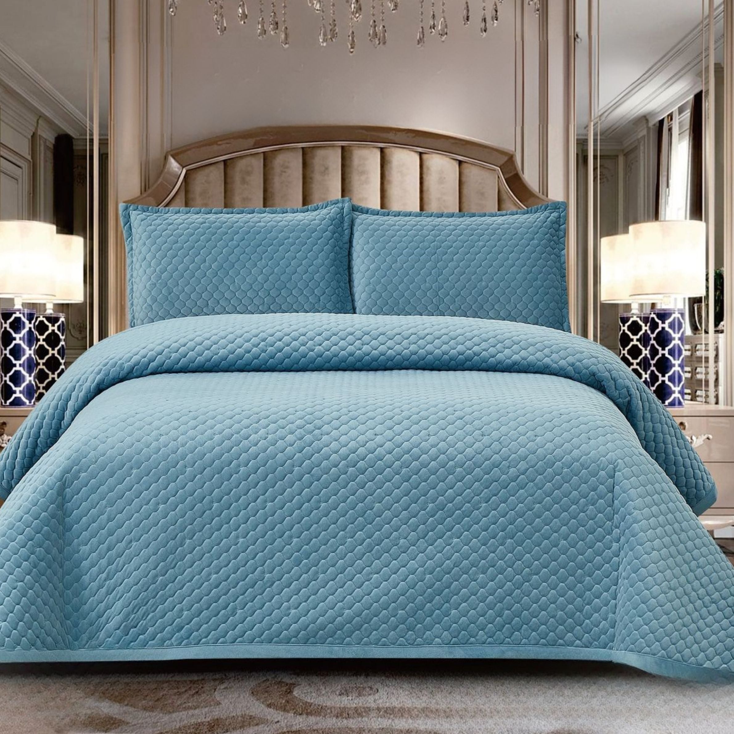 Quilted Winter Bed Covers – Premium Cotton Velvet