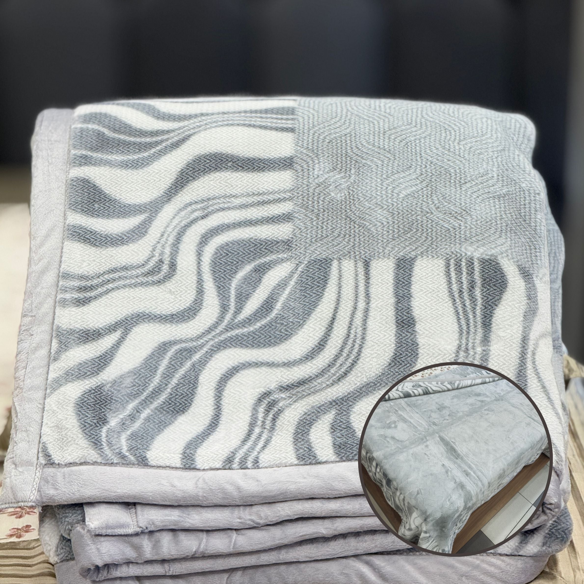 Super Soft Luxury Blanket – King Size (Double Ply)