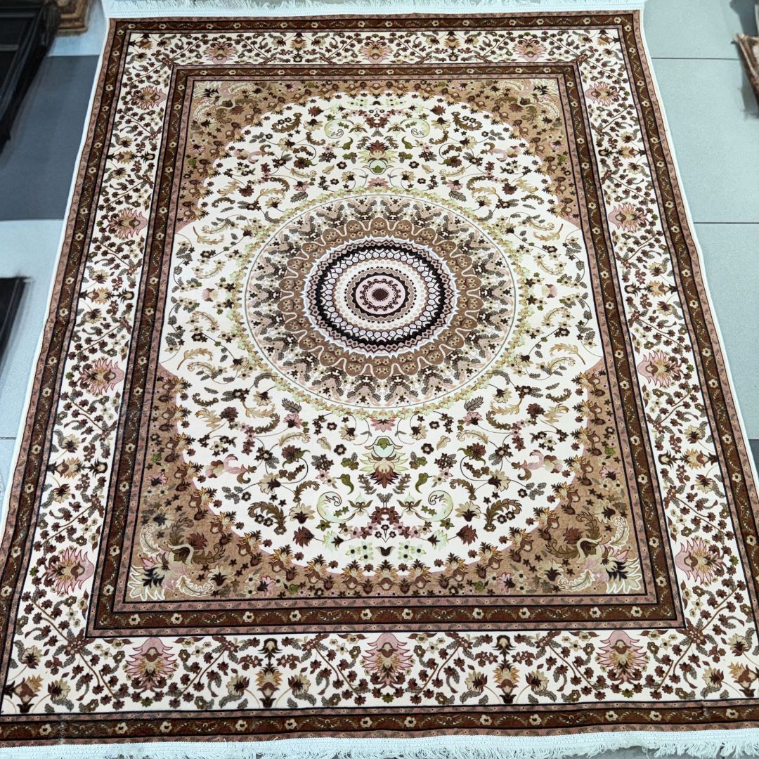 Premium Turkish Carpet – Persian-Inspired Anti-Slip Area Rug (5' × 7')