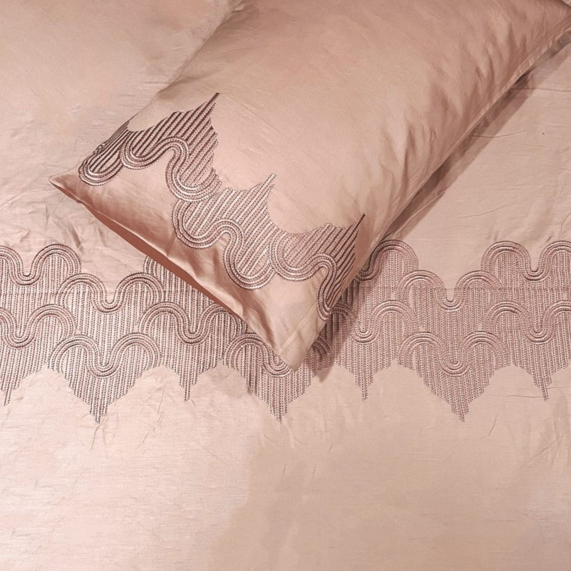 400 TC Pure Cotton Embroidery Bedsheets