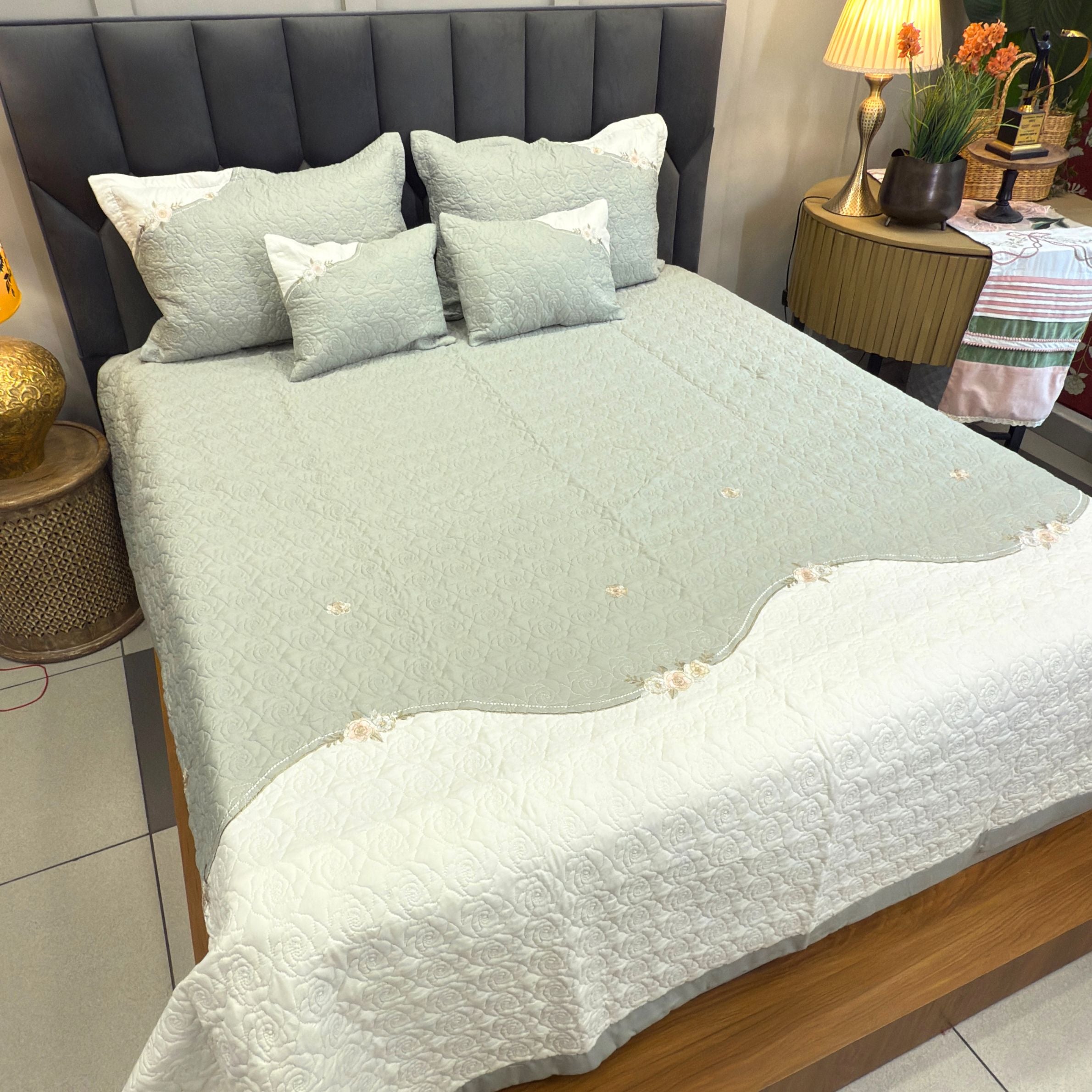 Luxury Quilted  King Size Embroidery Bedcover