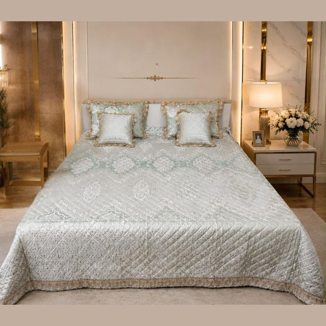 Premium Signature Luxury 5 Pcs Bedcover Set