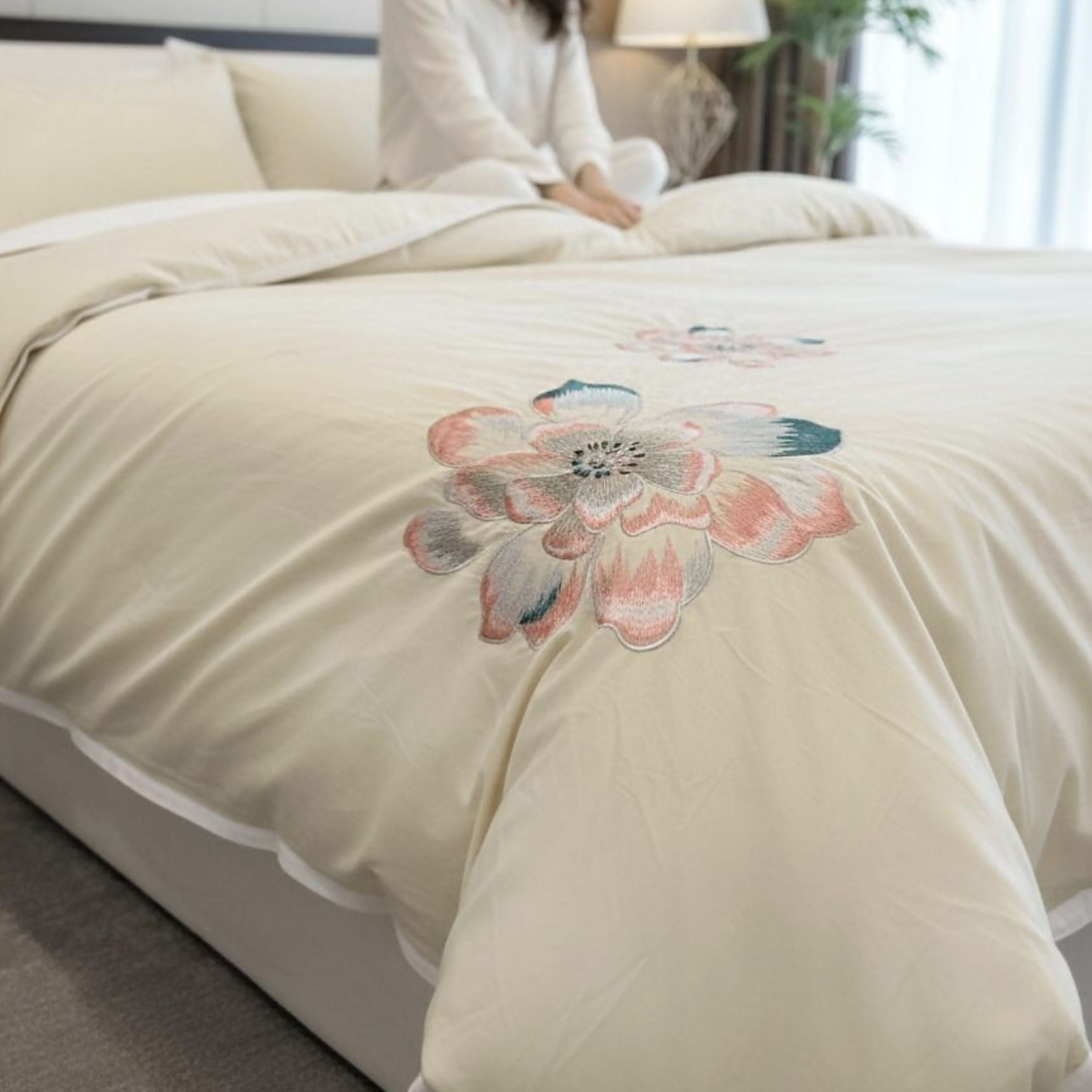 Premium AC Embroidery Comforter