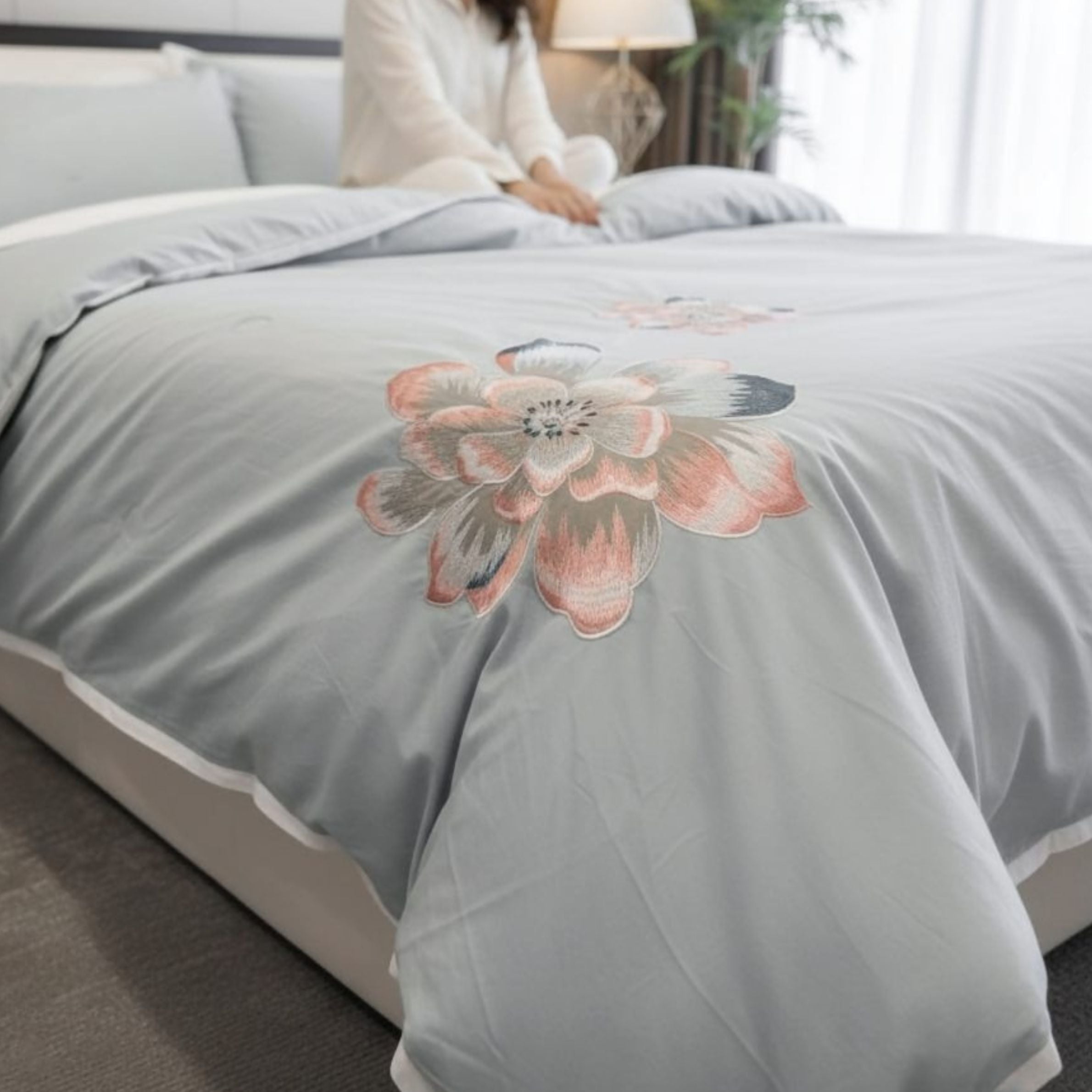 Premium AC Embroidery Comforter