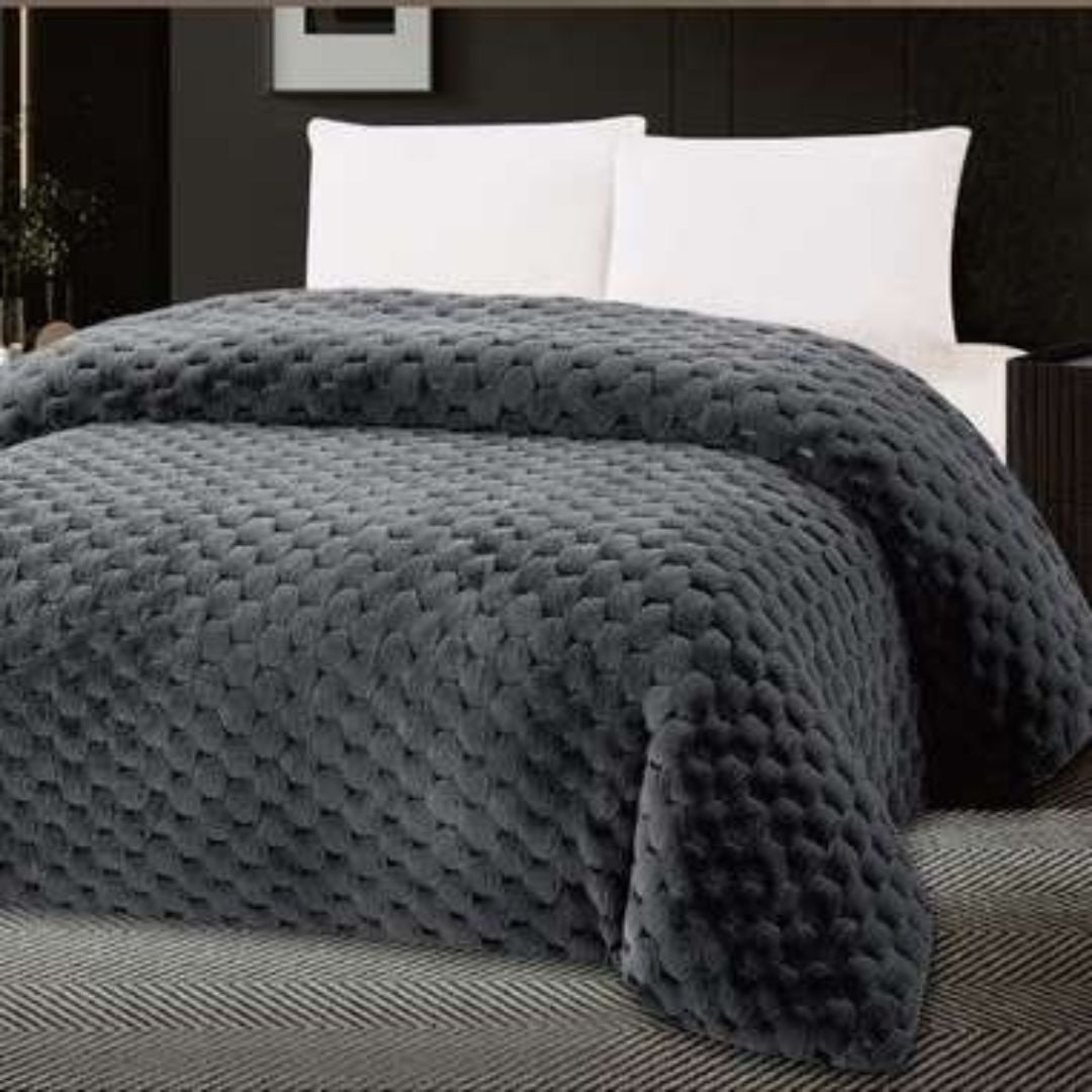 3-in-1 Hexagon Rabbit Fur Blanket Cum Duvet Cover Cum Quilt