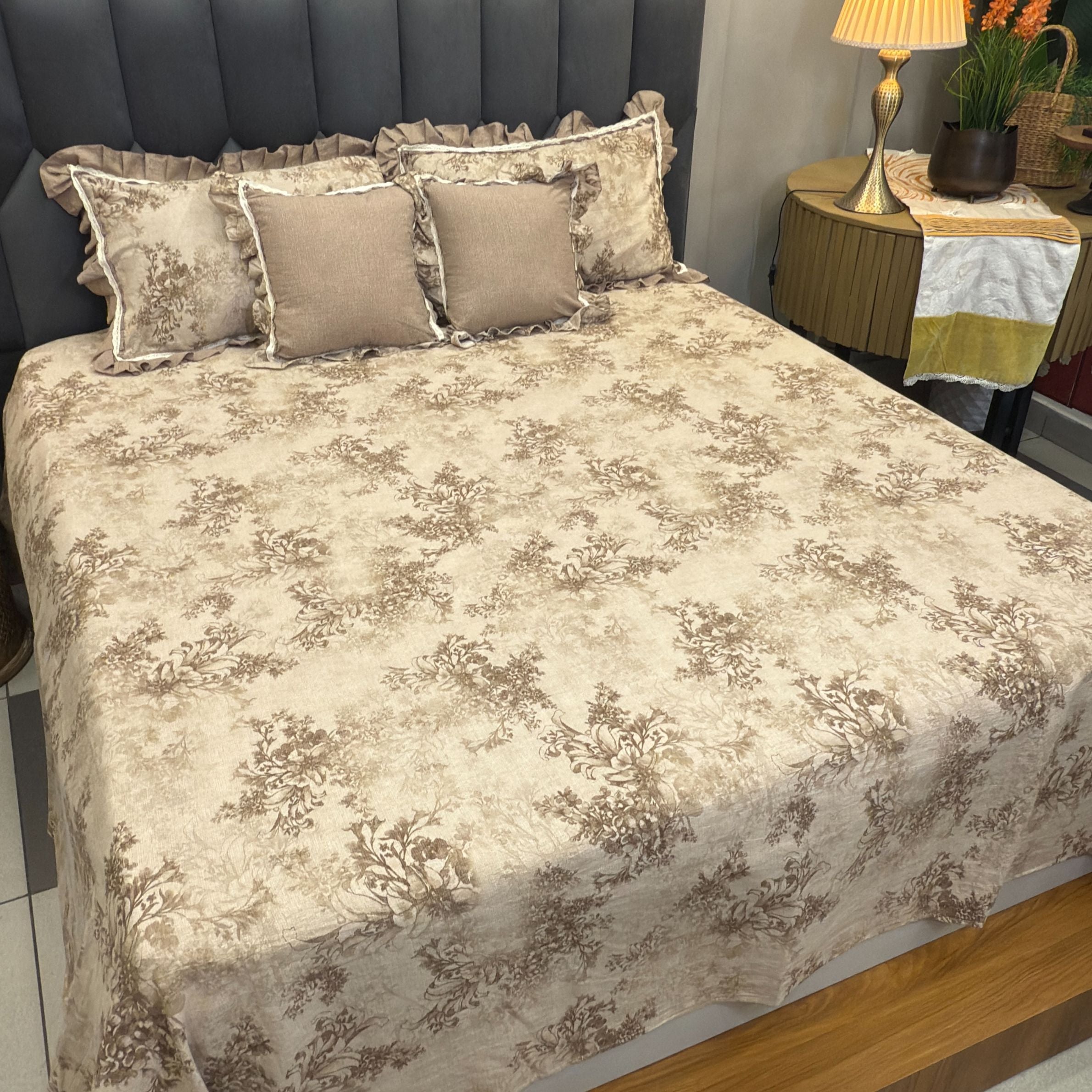 French Toile Print Luxury Bedsheet Set - 5 Pc Coordinated Collection