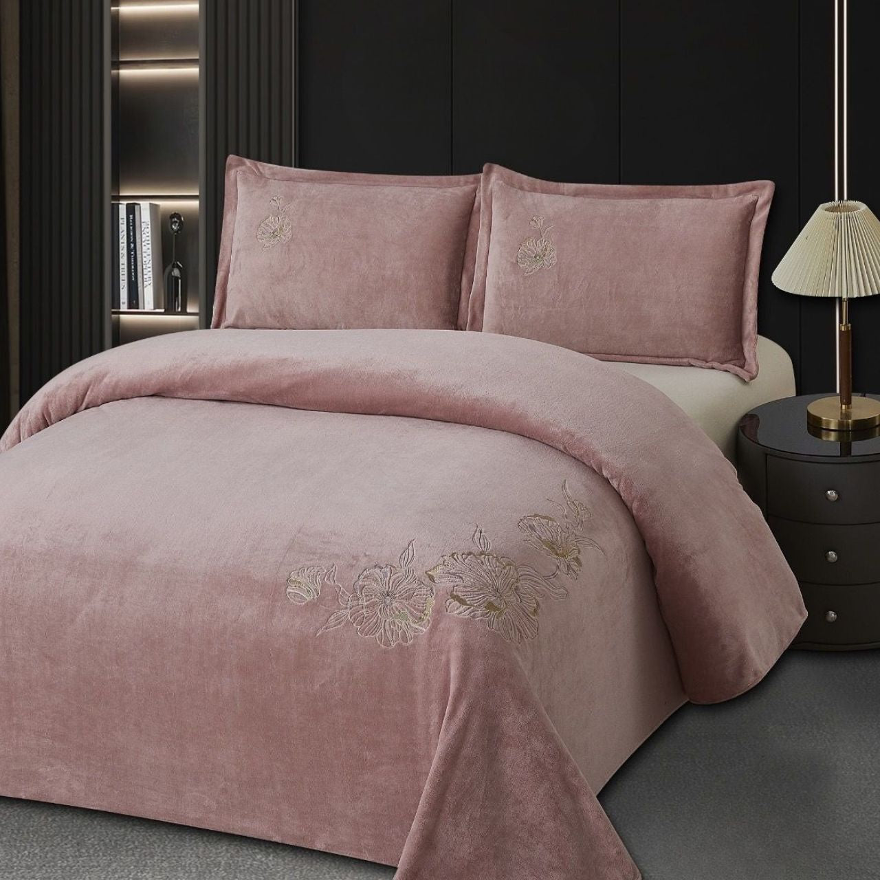 Premium Embroidery Velvet-Touch Bedsheet Set