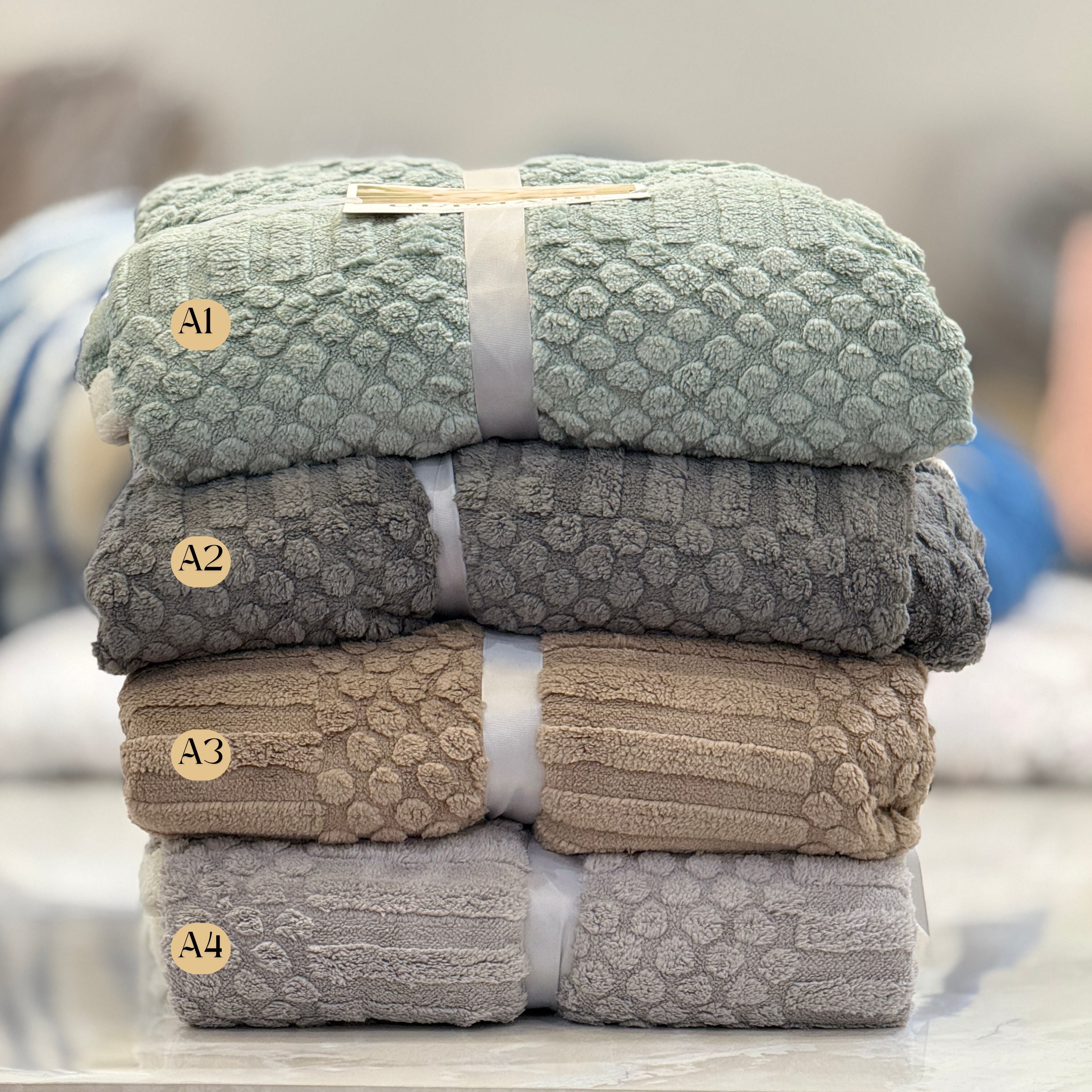 Luxurious Plush Blankets Sherpa Throw Blanket