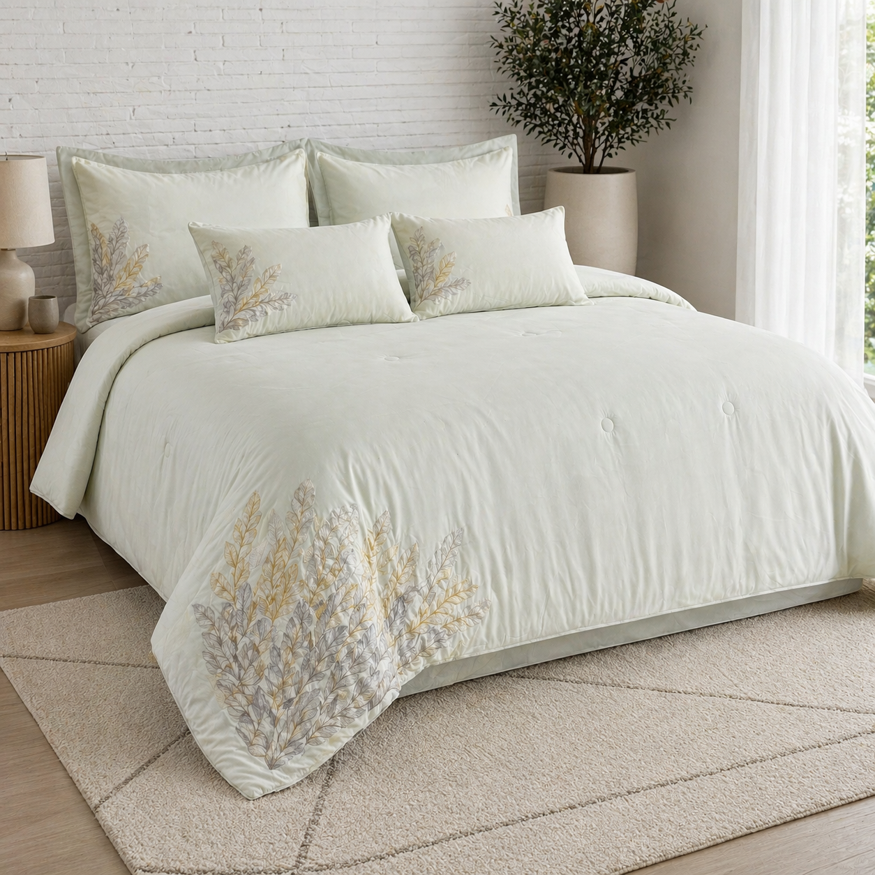Minimalistic 6-Piece Bedding Set