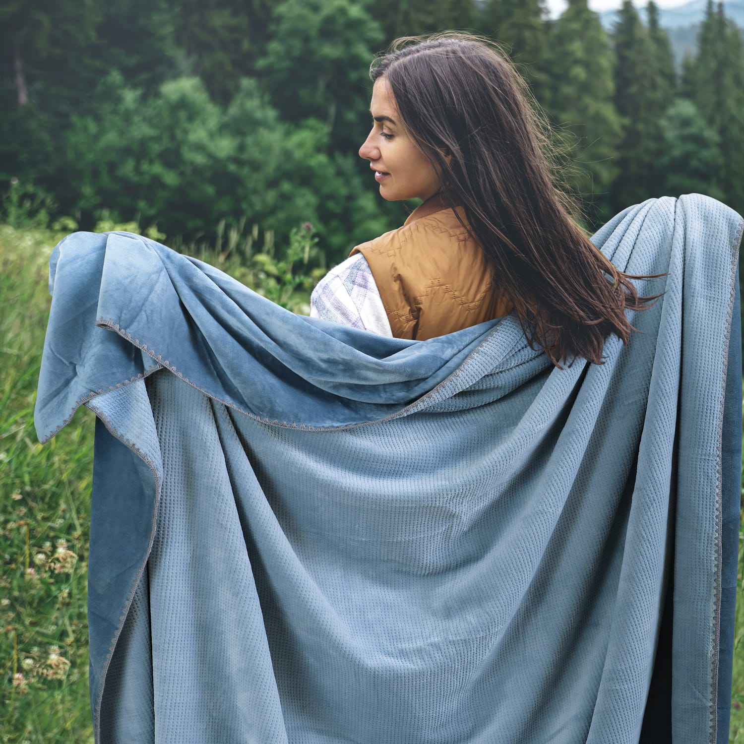 Hibiki Reversible Blanket