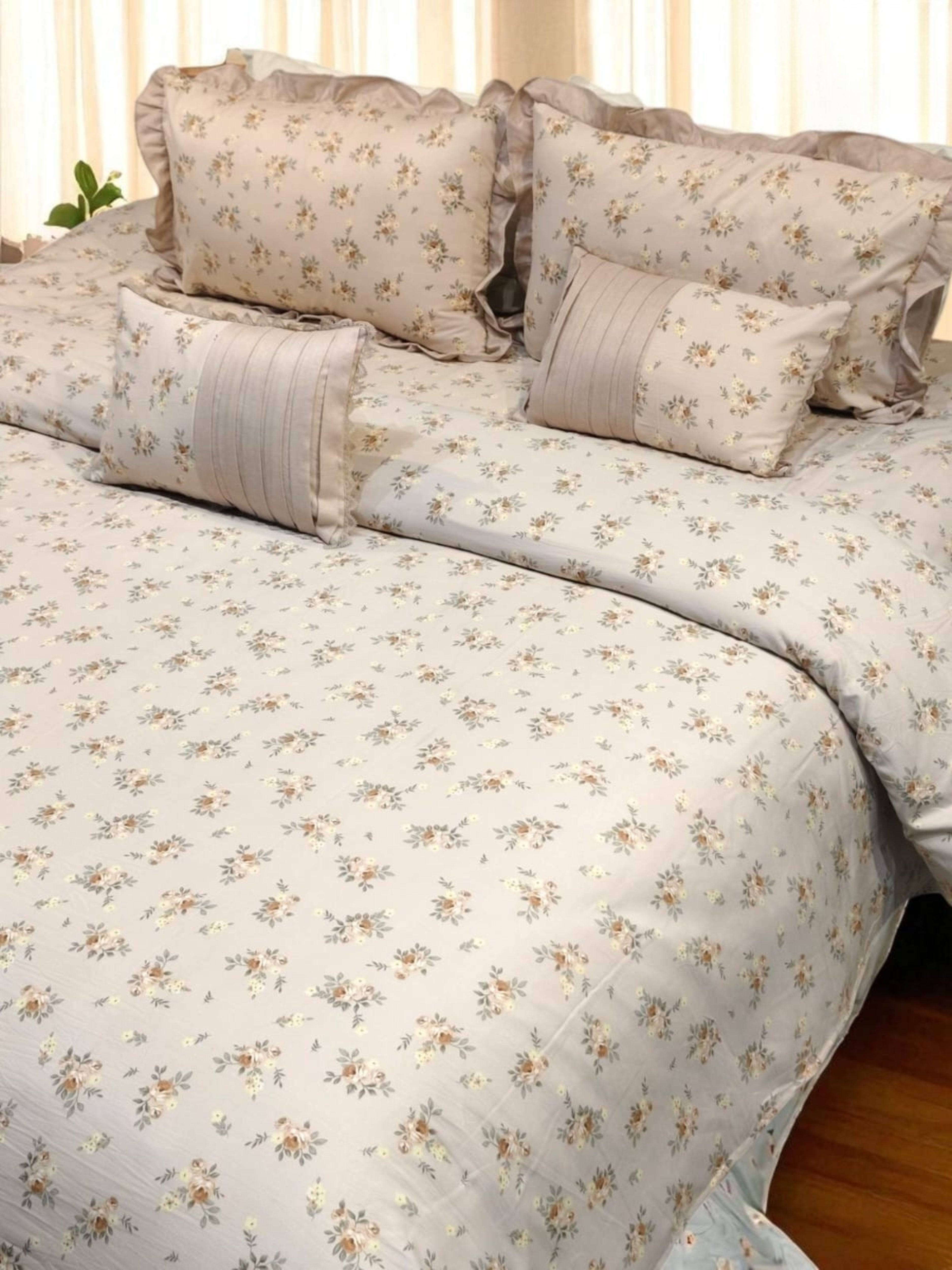 Squirrel Luxury Designer Bedsheet Set