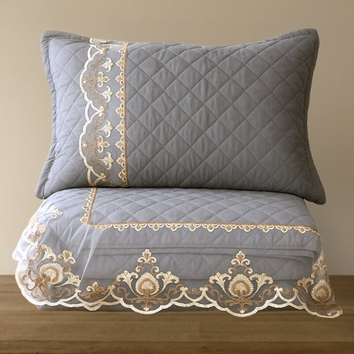 Luxury Embroidered Bedcover Set – King Size with Pillow Covers