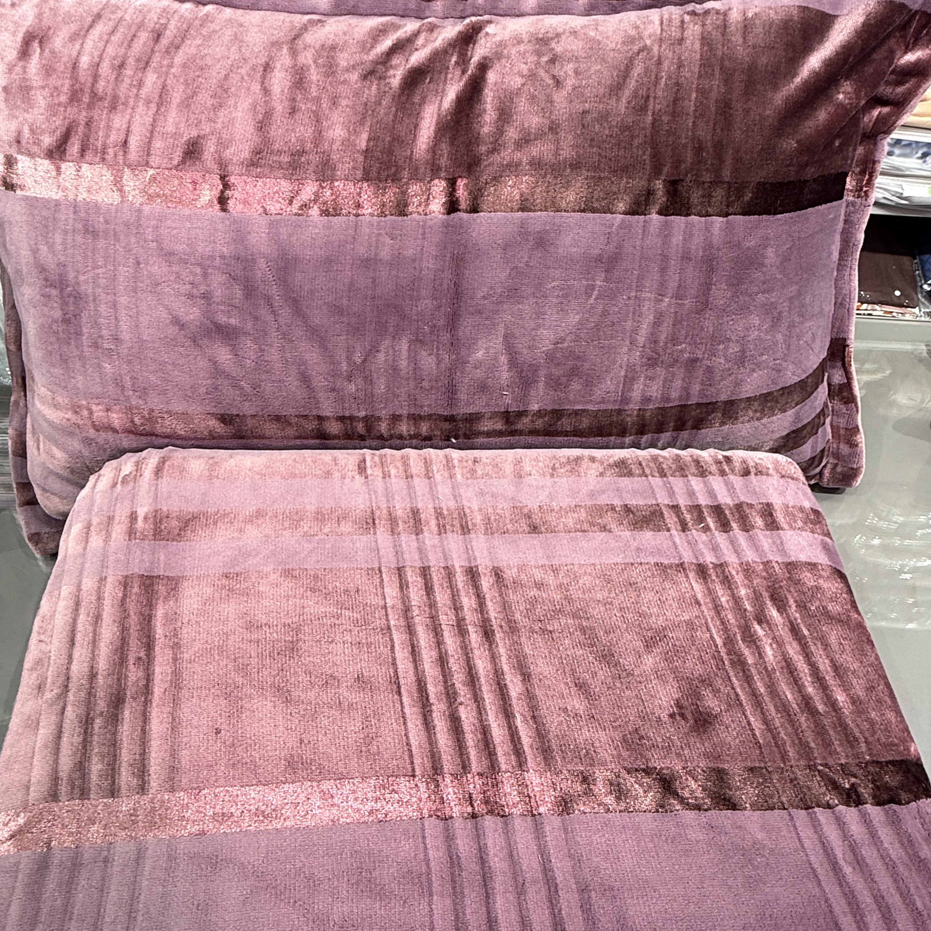 Metallic Winter Warm Bedsheet