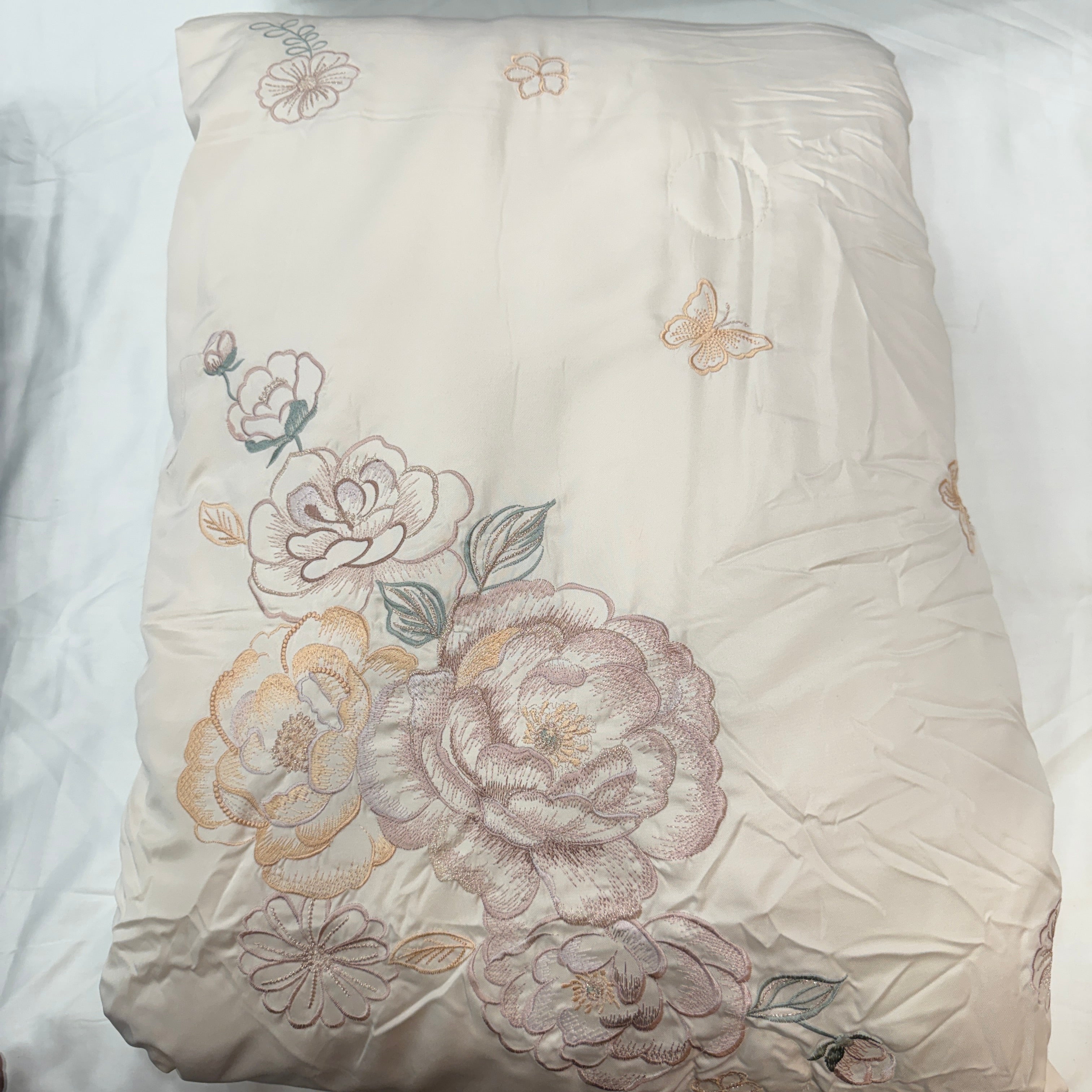 Flora Comforter