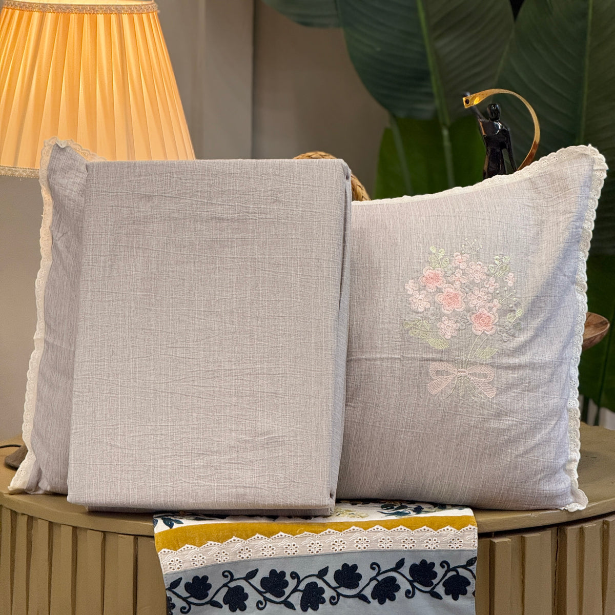 Textured Bedsheet
