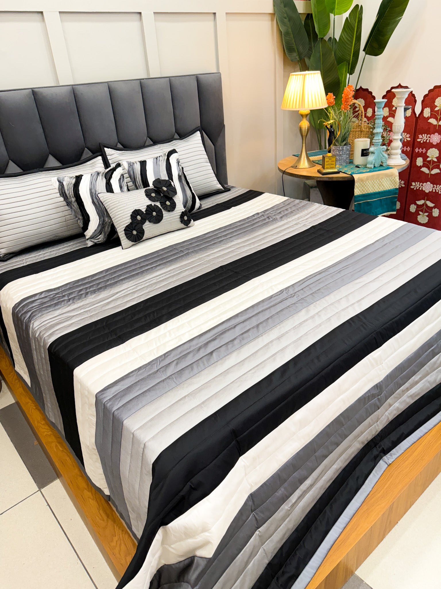 Luxury 6 Pc Bedcover Set – Silk Cotton Elegance
