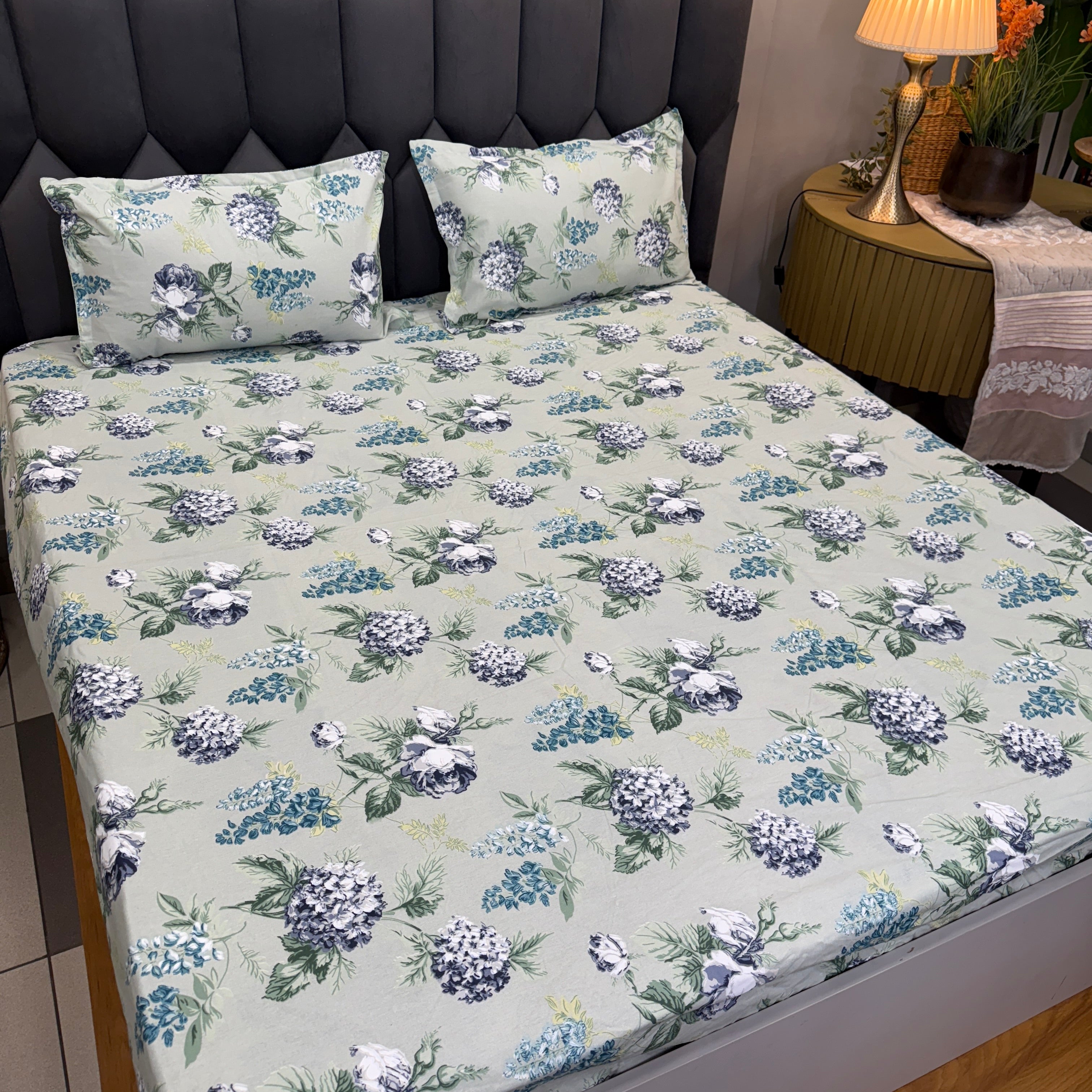 Victorian Print Floral Elastic Fitted Bedsheet