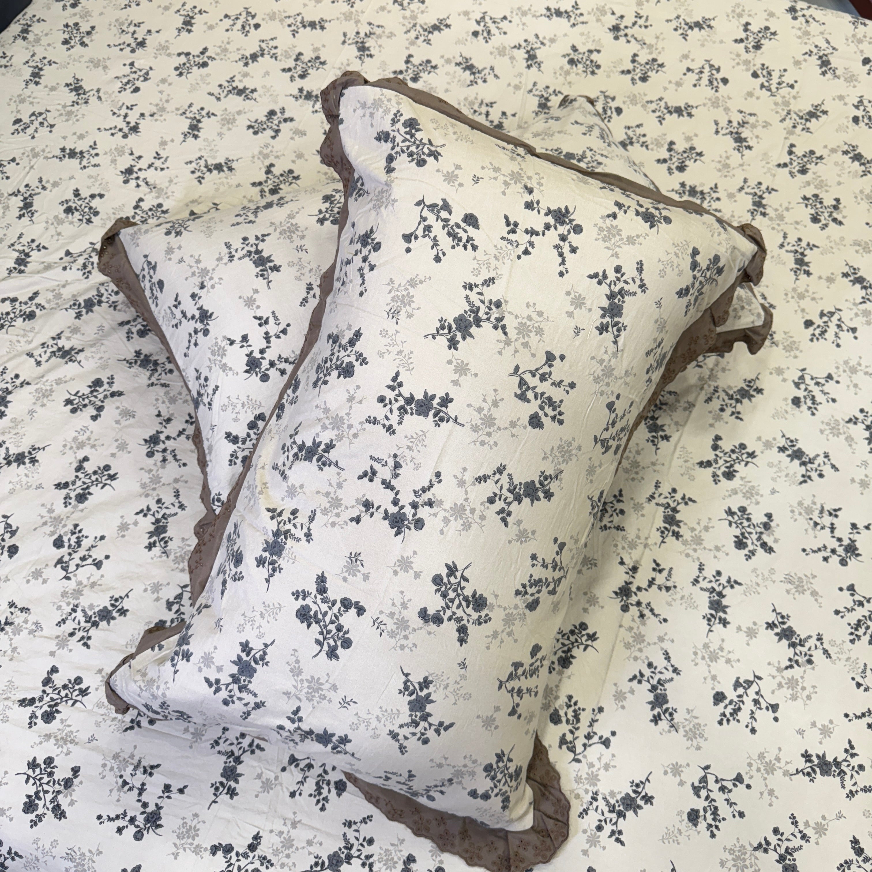 Premium King Size Bedsheets – Ultra Soft & Luxurious Feel