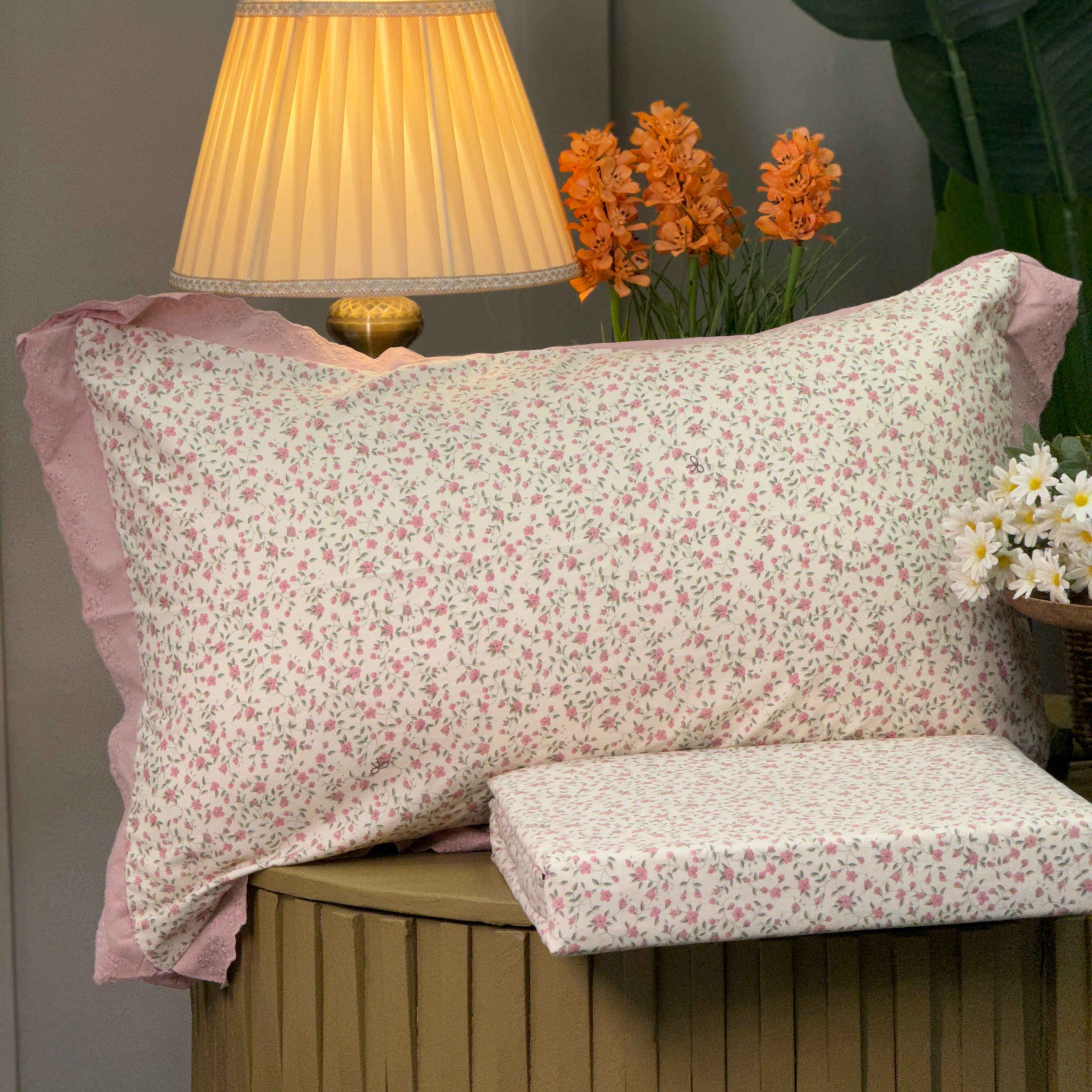 Premium King Size Bedsheets – Ultra Soft & Luxurious Feel