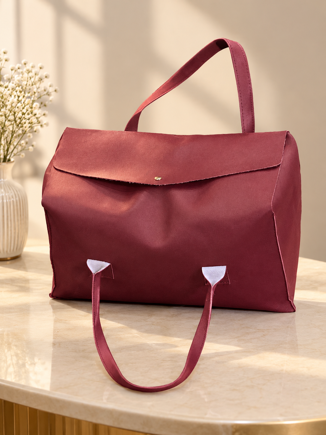 Luxury AC Blanket with Red Mahogany Leather Bag