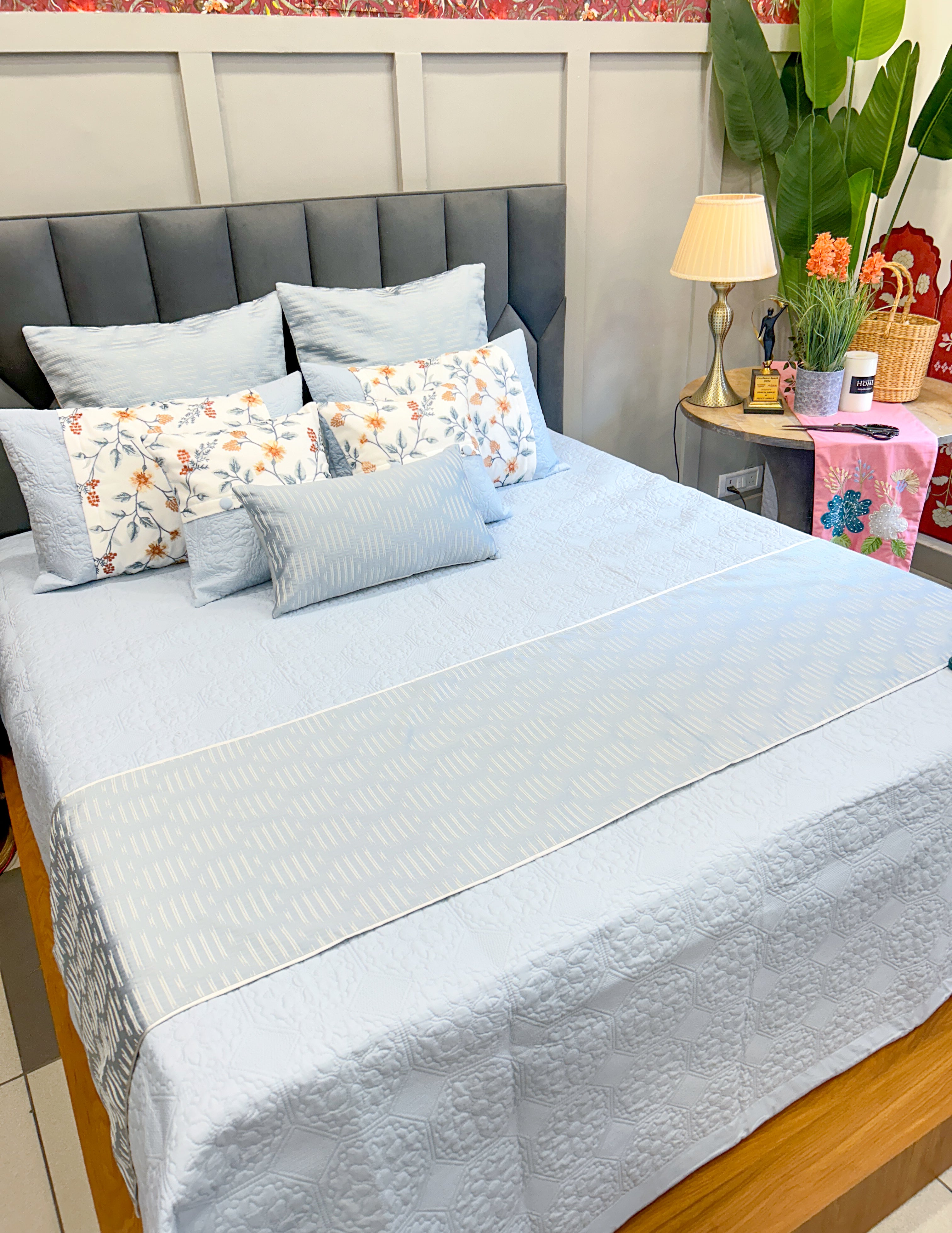Royal Elegance 9-Piece King Size Jacquard Cotton Bedding Set