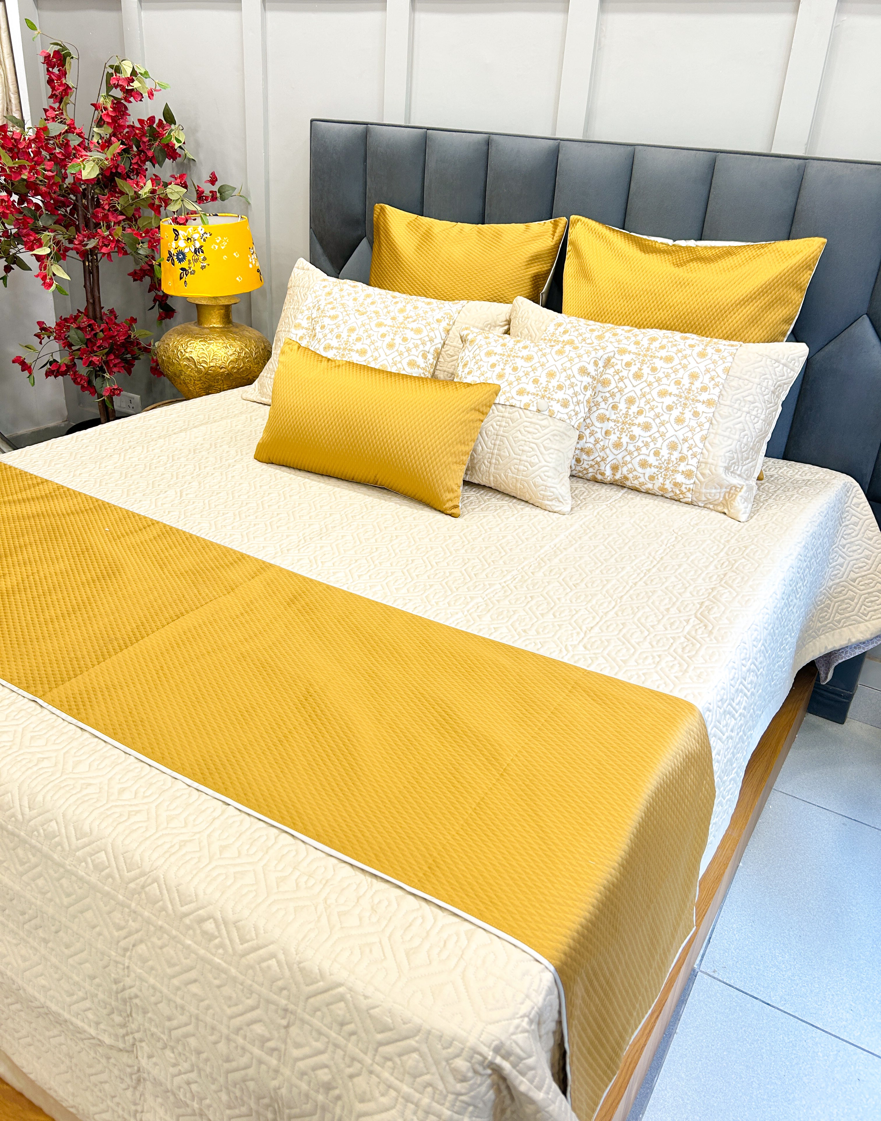 Royal Elegance 9-Piece King Size Jacquard Cotton Bedding Set