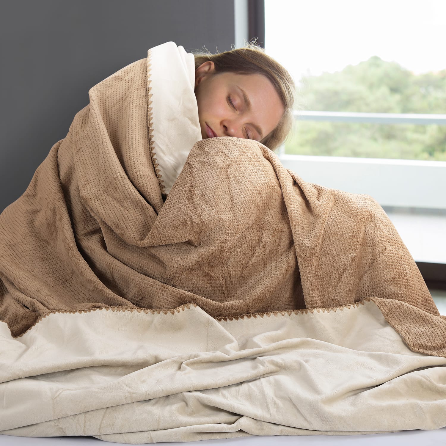 Hibiki Reversible Blanket