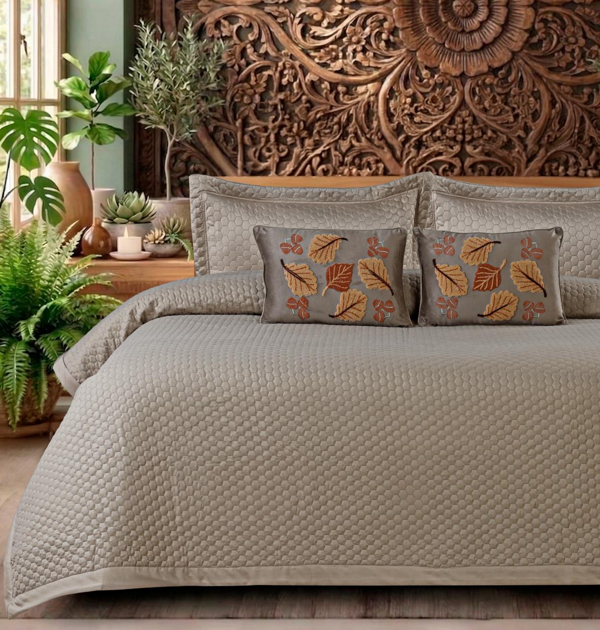 Quilted Bed Cover - 5 Pc Set