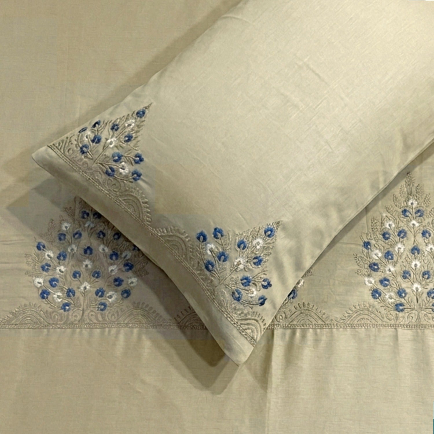400 TC Pure Cotton Embroidery Bedsheets