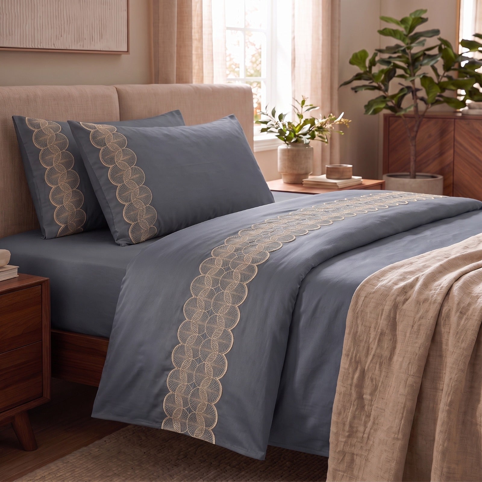 400 TC Pure Cotton Embroidery Bedsheets