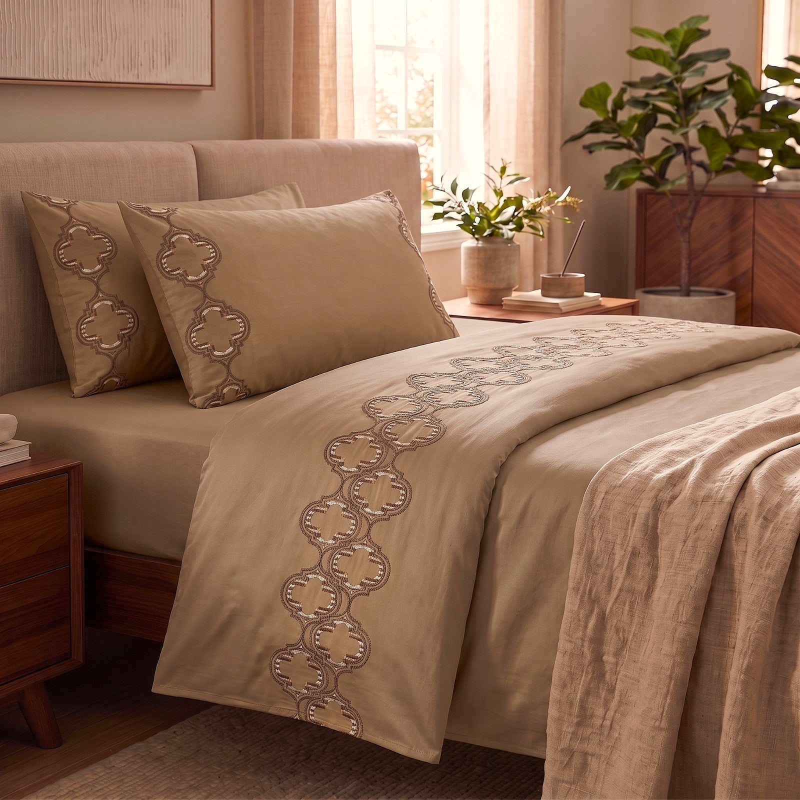 400 TC Pure Cotton Embroidery Bedsheets