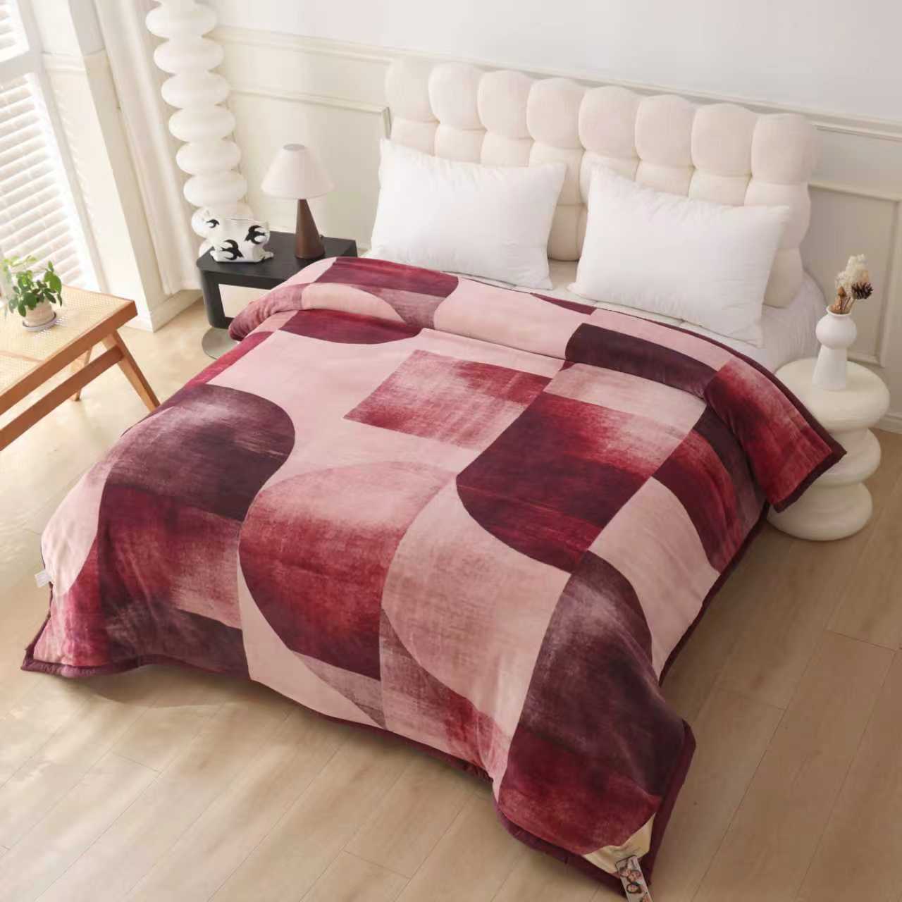 Heritage King Size Super Warm Blanket — 3-Layered Winter Luxury