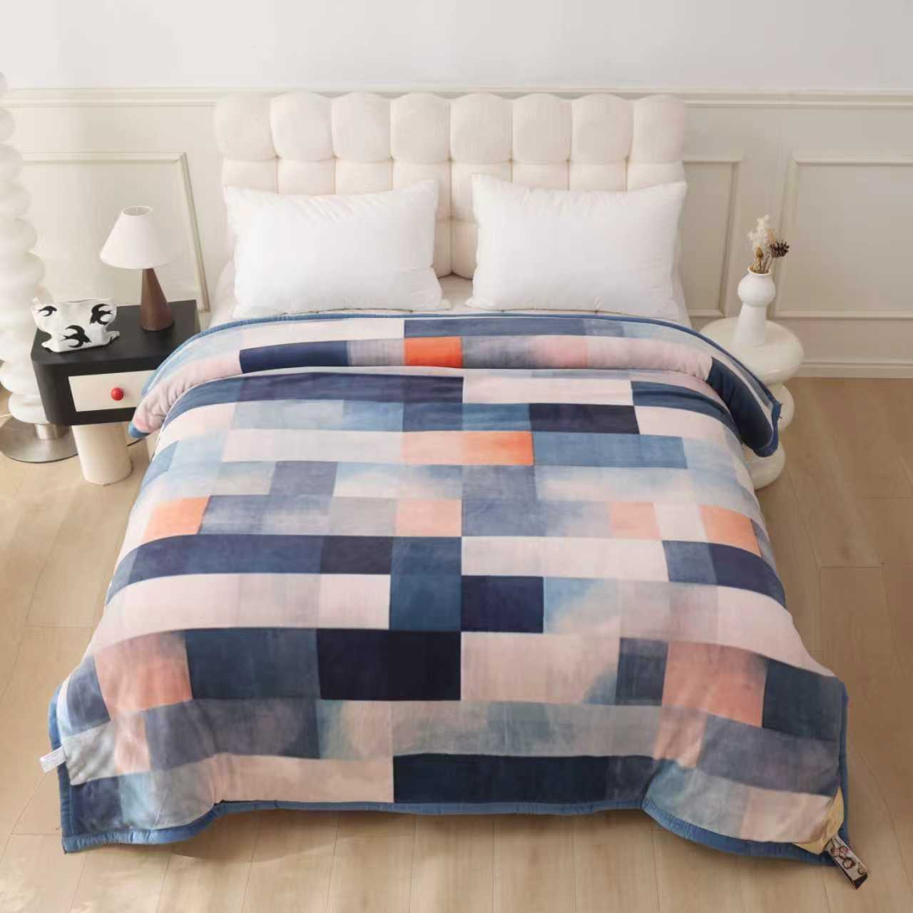 Heritage King Size Super Warm Blanket — 3-Layered Winter Luxury